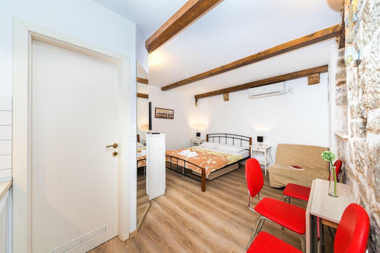 Appartement First Vestibul à Split Extérieur photo