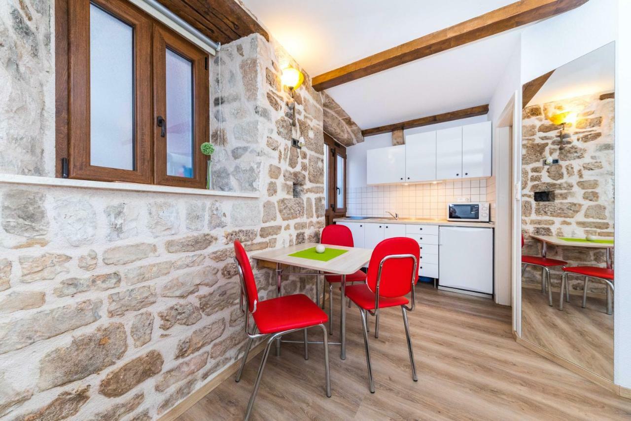 Appartement First Vestibul à Split Extérieur photo